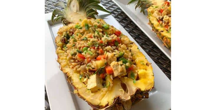 HEALTHY PINEAPPLE FRIED RICE